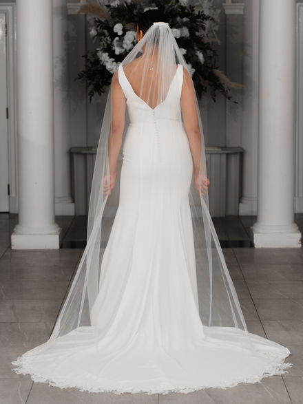Long Veil with Floral Lace Edge
